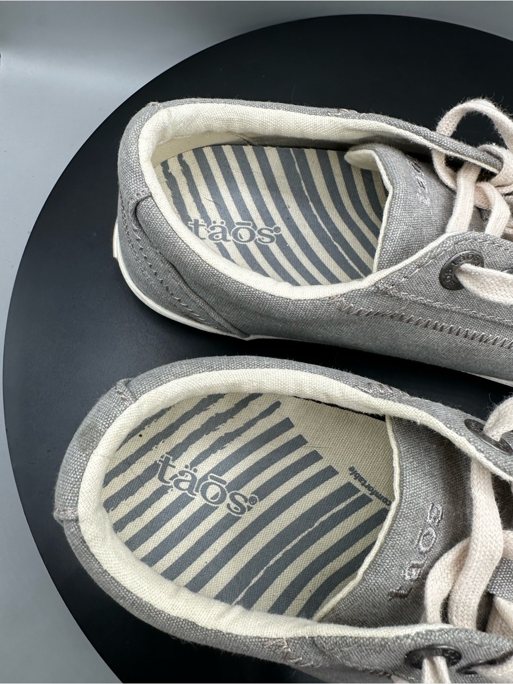 Taos Star Canvas Sneakers Women Size 8.5 Grey Wash - Picture 10 of 11